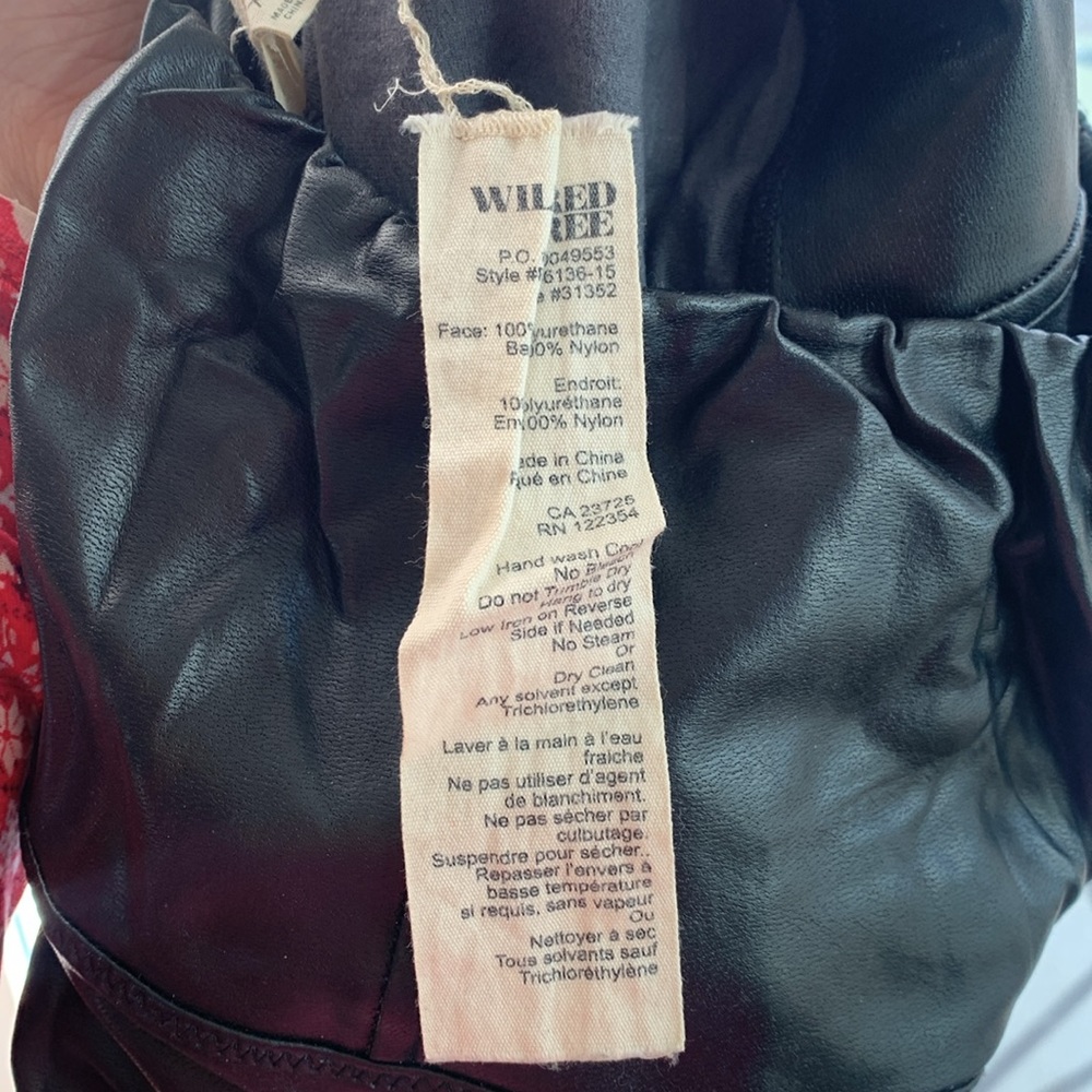 Aritzia Daria Pant - Picture 4 of 4